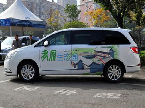 宜兴户外车贴喷绘如何保持效果?